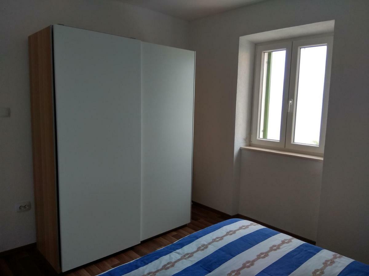 Apartman Postira Rot Esterno foto